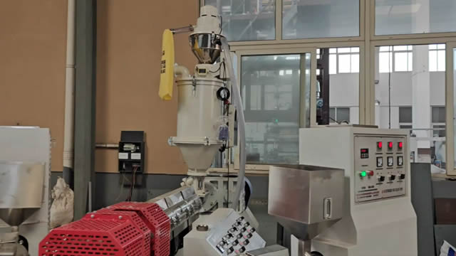 Máquina extrusora de bolsas de colores con cierre JL45C